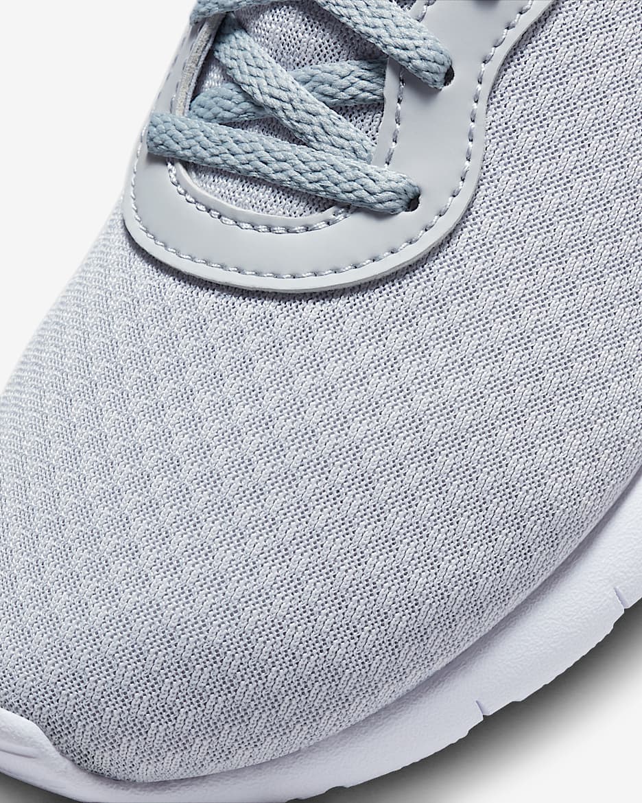 Nike Tanjun EasyOn Big Kids Shoes. Nike